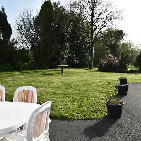Maison A La Campagne A Lennon *